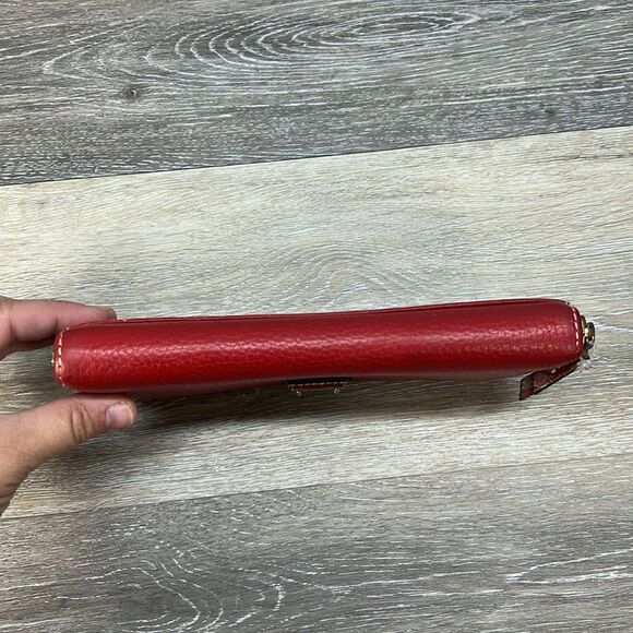 *dooney & bourke red pebble grain full zip wallet - Picture 3 of 16